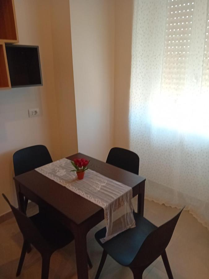 Appartement Alessya Delux à Ladispoli Extérieur photo